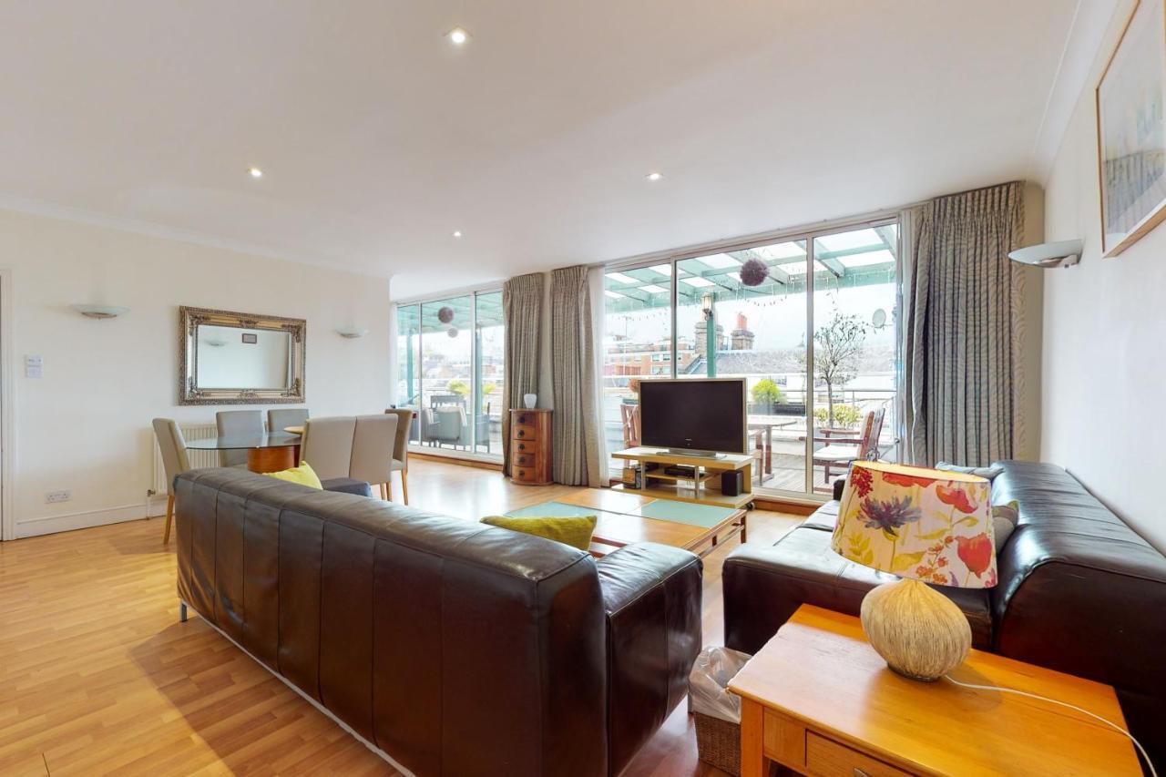 Hertford Court London Luaran gambar