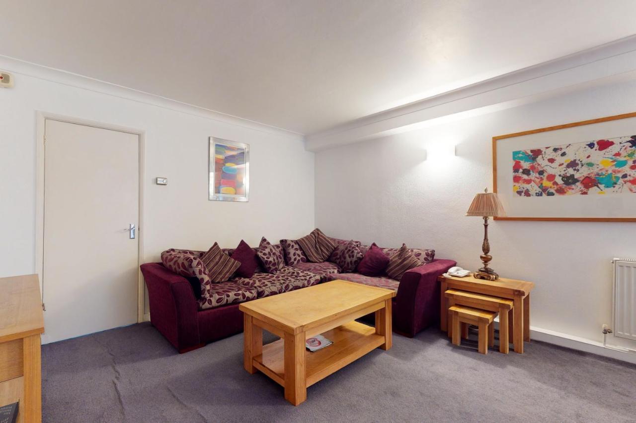 Hertford Court London Luaran gambar