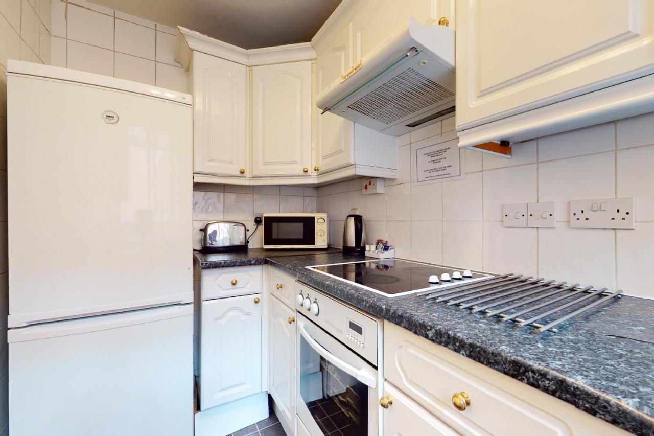 Hertford Court London Luaran gambar