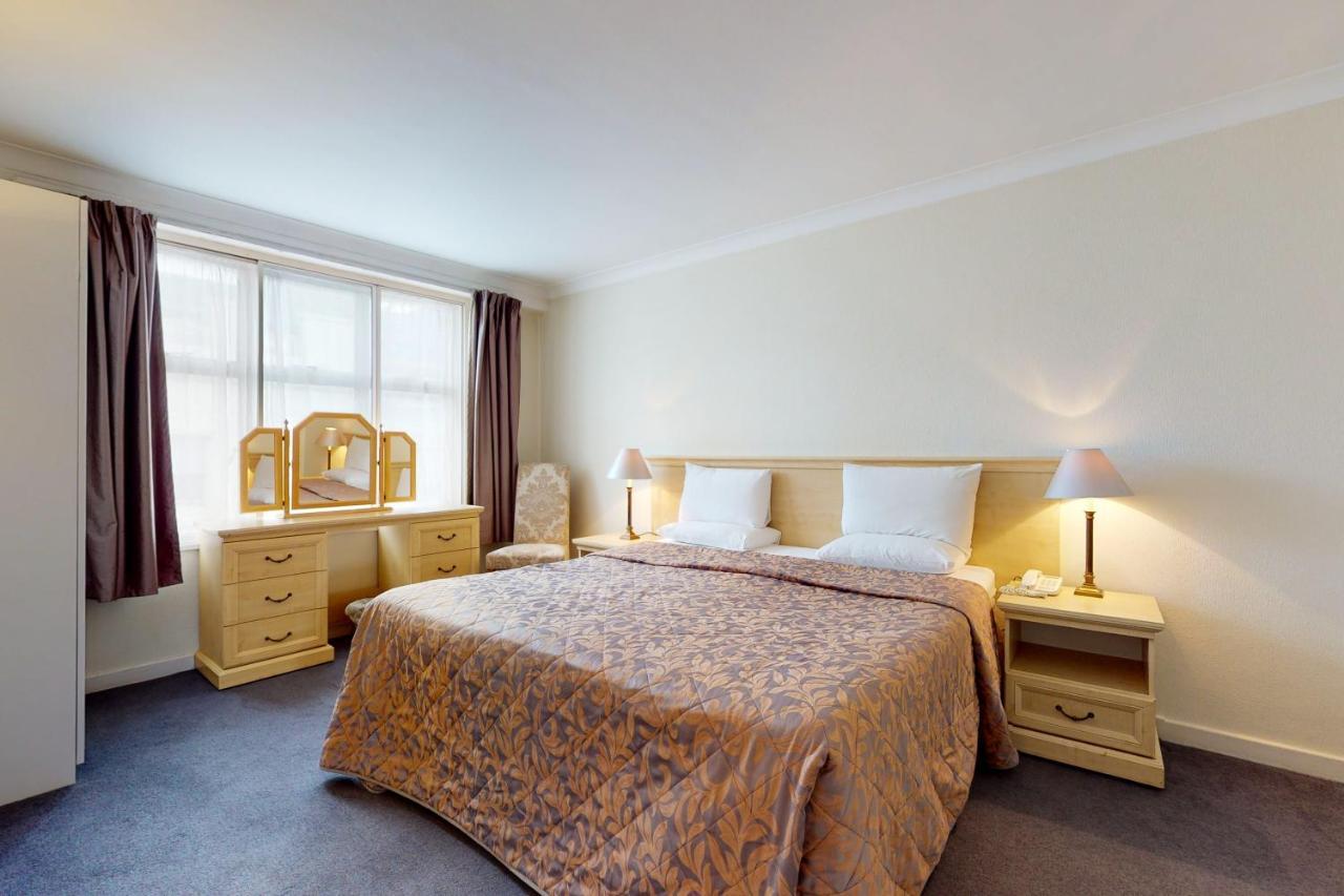 Hertford Court London Luaran gambar