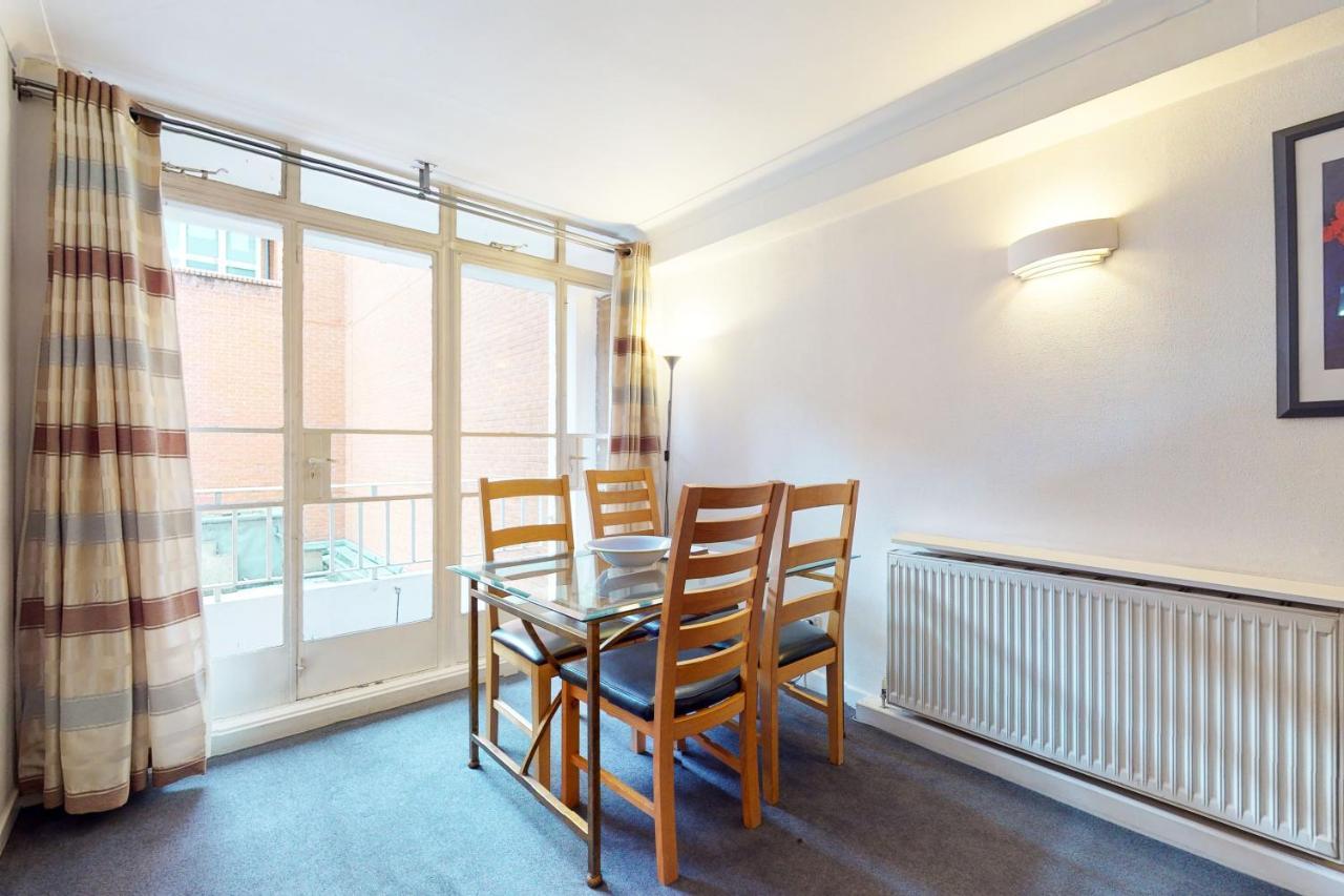 Hertford Court London Luaran gambar