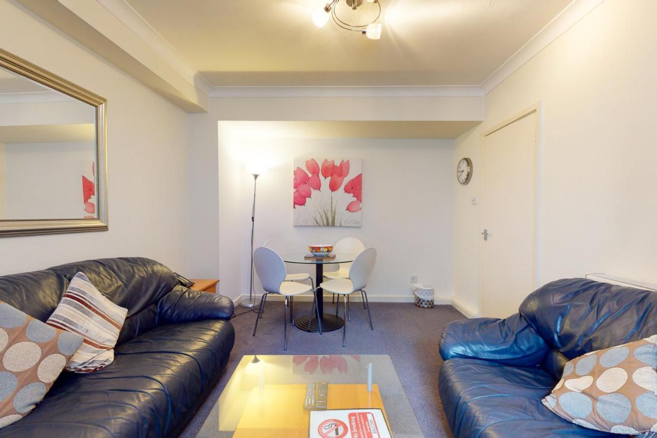 Hertford Court London Luaran gambar