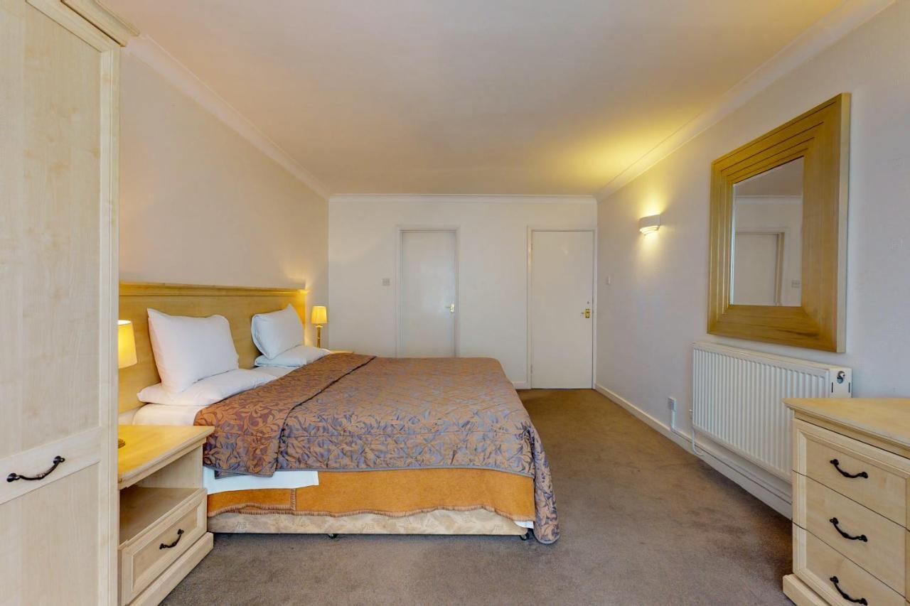 Hertford Court London Luaran gambar