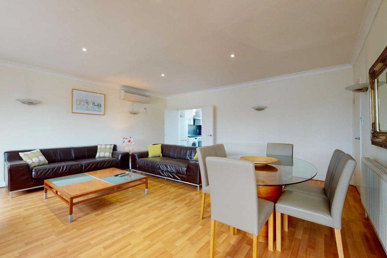 Hertford Court London Luaran gambar
